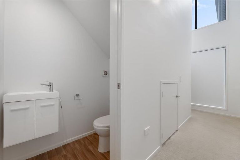 Photo of property in 17 Owens Place, Mount Maunganui, 3116