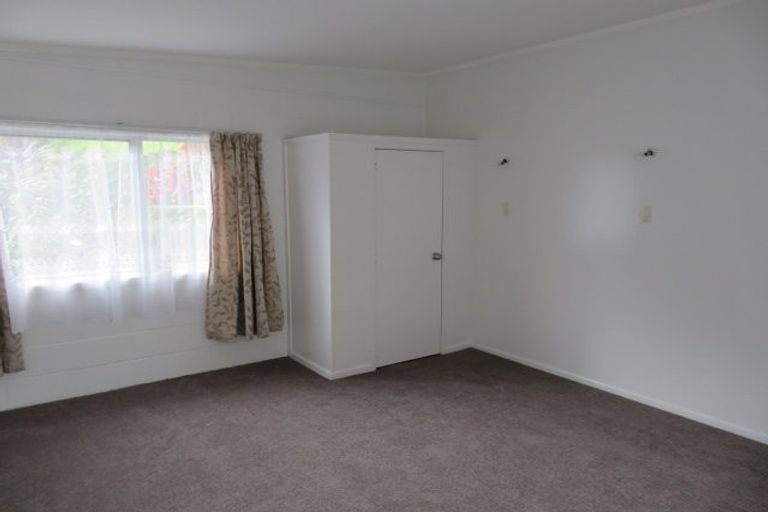 Photo of property in 1/25 Hillcrest Road, Papatoetoe, Auckland, 2025