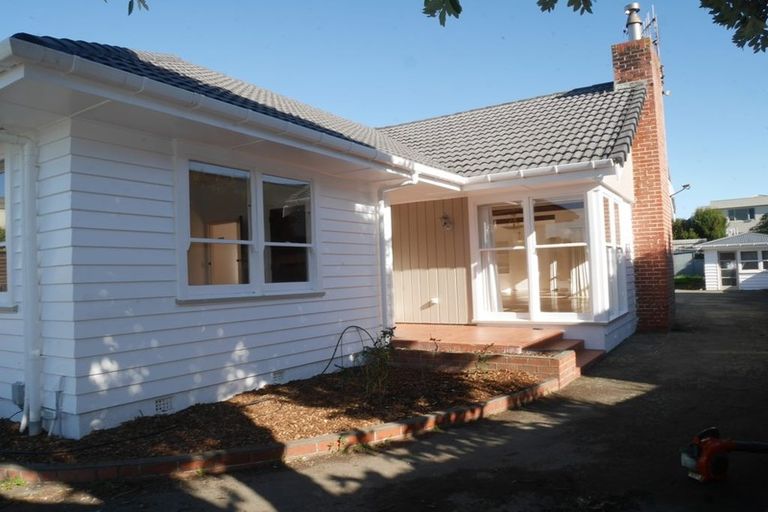 Photo of property in 14 Nathan Avenue, Paraparaumu Beach, Paraparaumu, 5032