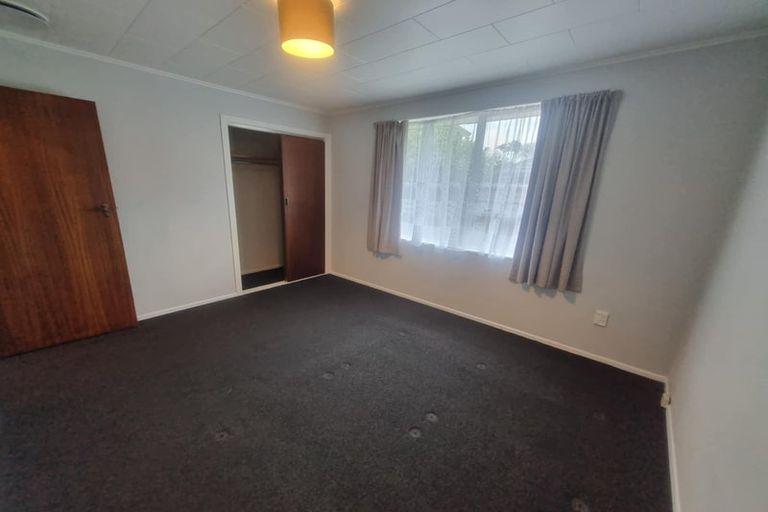 Photo of property in 2/156 Knights Road, Hutt Central, Lower Hutt, 5011