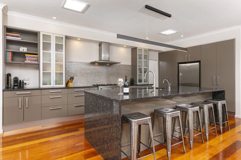 Photo of property in 66 Rame Road, Greenhithe, Auckland, 0632