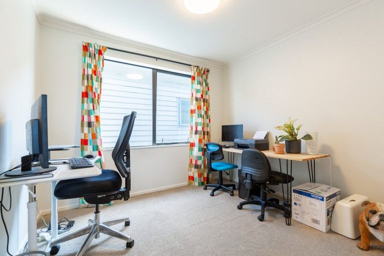 Photo of property in 14 Kotuku Lane, Hobsonville, Auckland, 0616