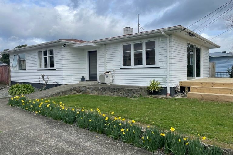 Photo of property in 9 Rata Street, Levin, 5510