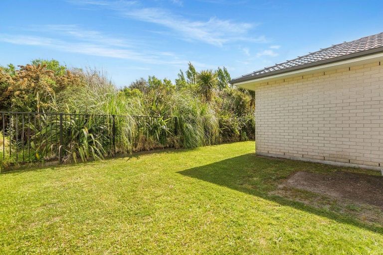 Photo of property in 61 Hills View Drive, Papamoa, 3118