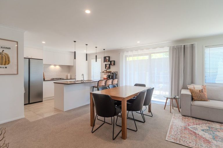 Photo of property in 6 Topsail Way, Whitby, Porirua, 5024