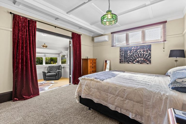 Photo of property in 28a George Street, Hospital Hill, Napier, 4110