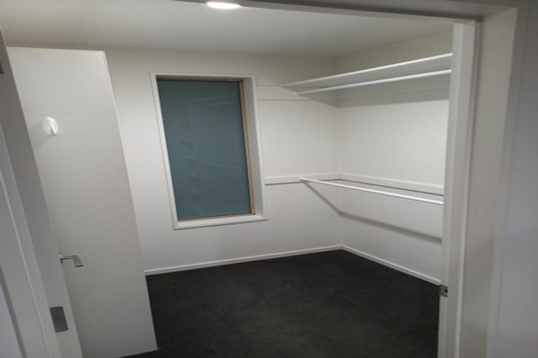 Photo of property in 12 Mataroa Place, Parklands, Christchurch, 8083