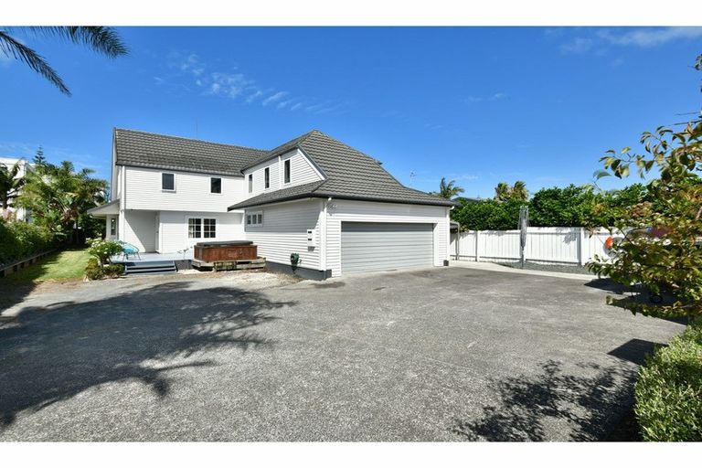 Photo of property in 11a Milton Road, Orewa, 0931