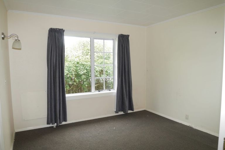Photo of property in 93 Matatua Road, Raumati Beach, Paraparaumu, 5032