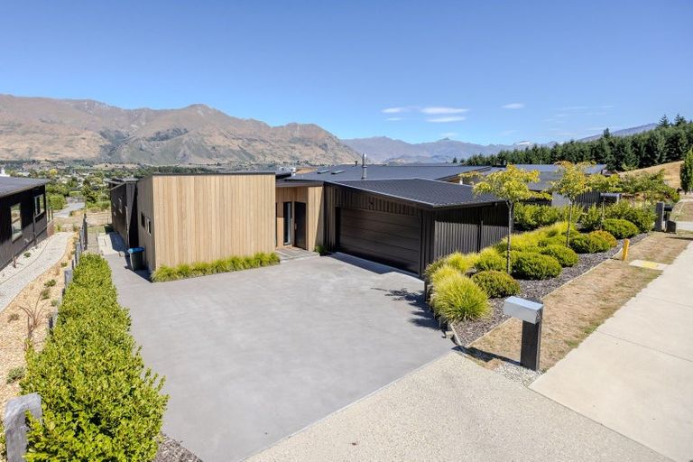 Photo of property in 13 Mills Road, Wanaka, 9305