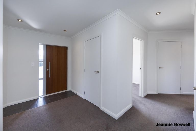 Photo of property in 33b Clyde Crescent, Roslyn, Palmerston North, 4414
