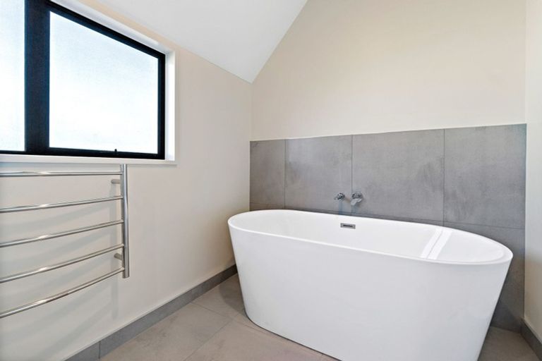 Photo of property in 17 Utah Place, Burwood, Christchurch, 8061