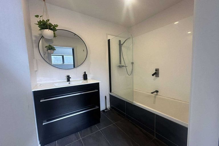 Photo of property in 163 Grant Road, Thorndon, Wellington, 6011
