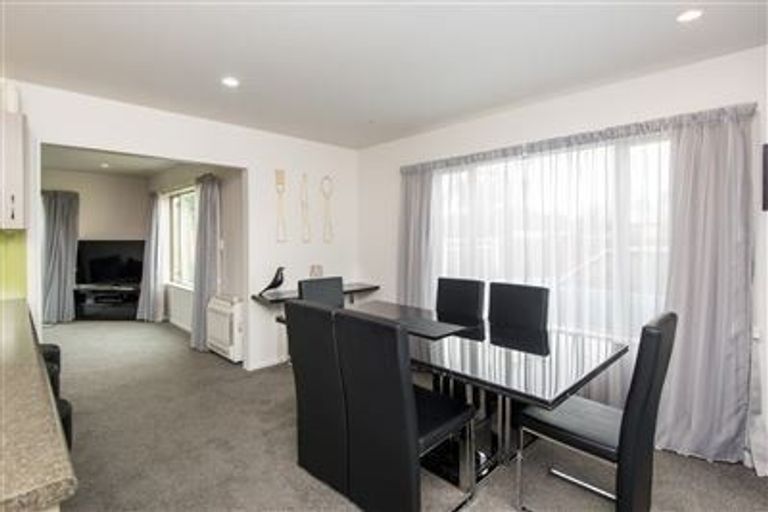 Photo of property in 165a Innes Road, St Albans, Christchurch, 8052