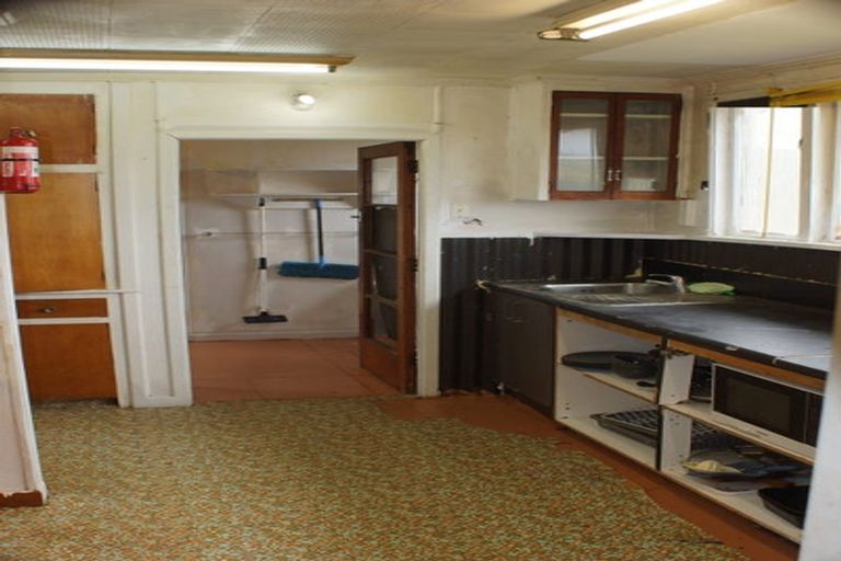 Photo of property in 7 Dune Crescent, Oreti Beach, Invercargill, 9879