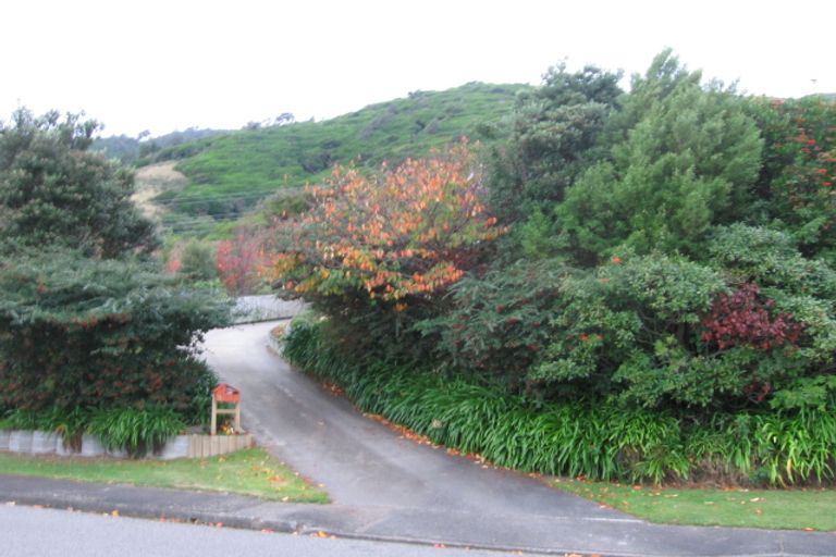 Photo of property in 51 Kotare Street, Waikanae, 5036
