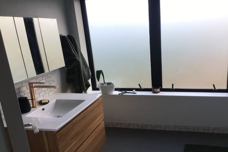 Photo of property in 21 Kaka Road, Saint Leonards, Dunedin, 9022