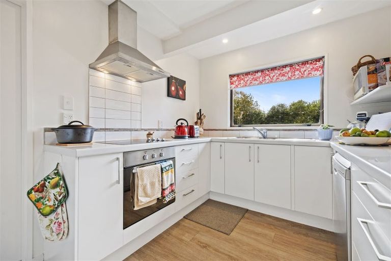 Photo of property in 114 Saint James Avenue, Papanui, Christchurch, 8053