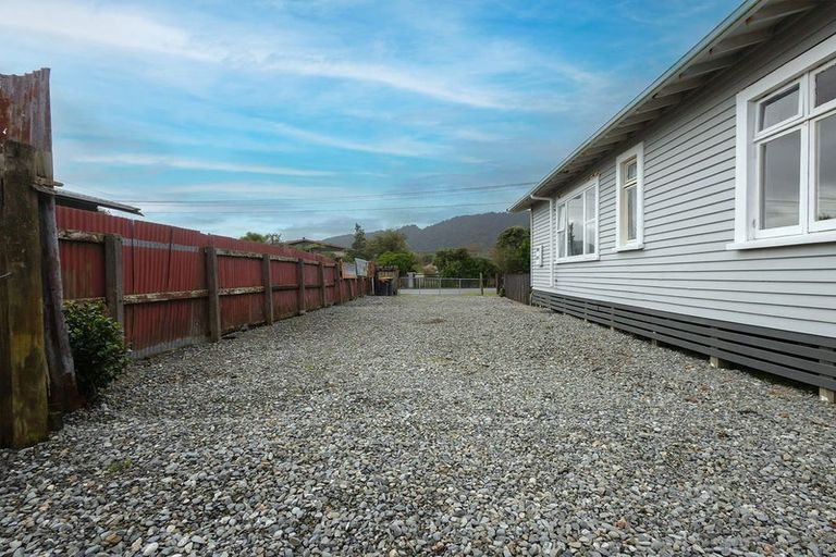 Photo of property in 26 Peel Street, Cobden, Greymouth, 7802