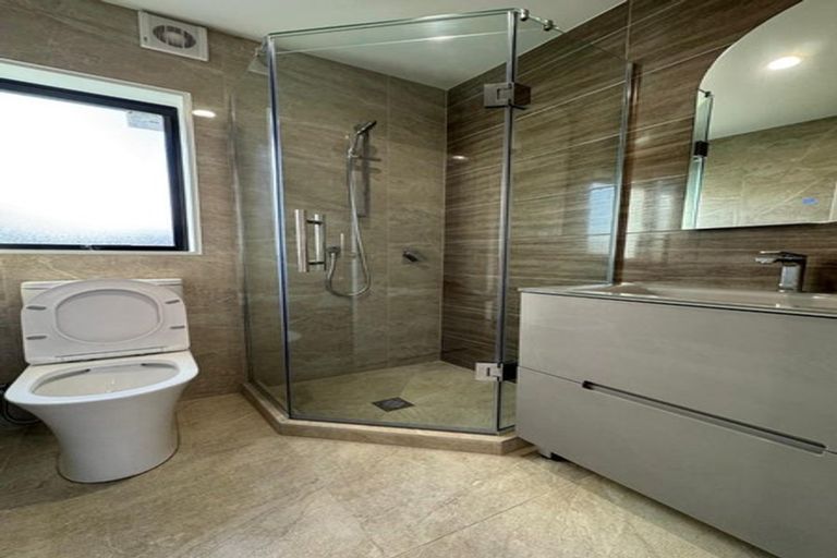 Photo of property in 73c Arimu Road, Papakura, 2110