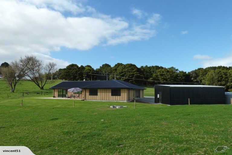 Photo of property in 364 Gumtown Road, Te Kamo, Kamo, 0185