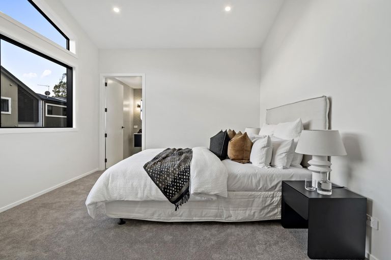 Photo of property in 4 Stockade View Lane, Howick, 2014