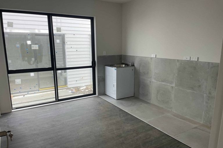 Photo of property in 19 Nola Dawn Avenue, Papakura, 2110