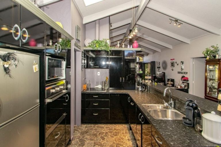 Photo of property in 2 Glasgow Place, Tamatea, Napier, 4112