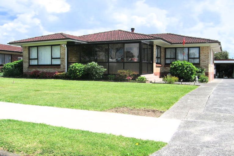 Photo of property in 18 Chestnut Road, Papatoetoe, Auckland, 2025