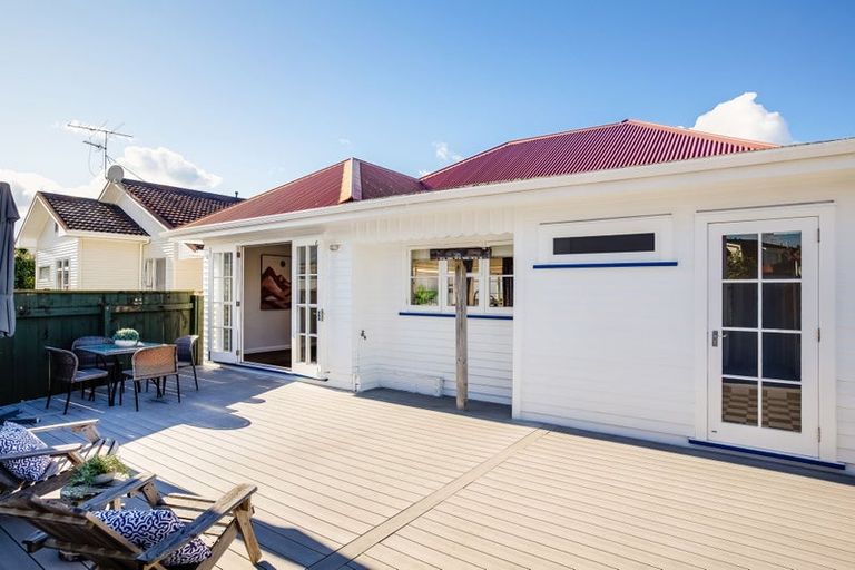 Photo of property in 3 Harley Grove, Boulcott, Lower Hutt, 5010