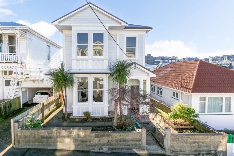 Photo of property in 18 Colombo Street, Newtown, Wellington, 6021