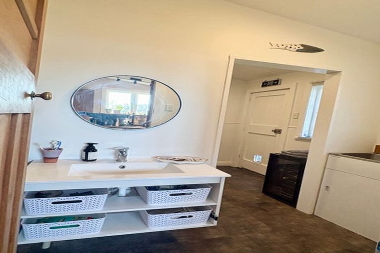 Photo of property in 36 Brogden Street, Otane, 4202