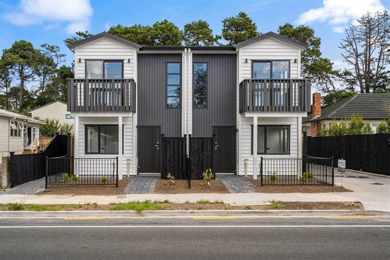 Photo of property in 2/143 Portage Road, New Lynn, Auckland, 0600