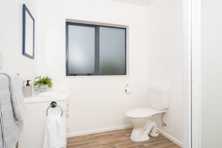 Photo of property in 55b Ranui Terrace, Tawa, Wellington, 5028