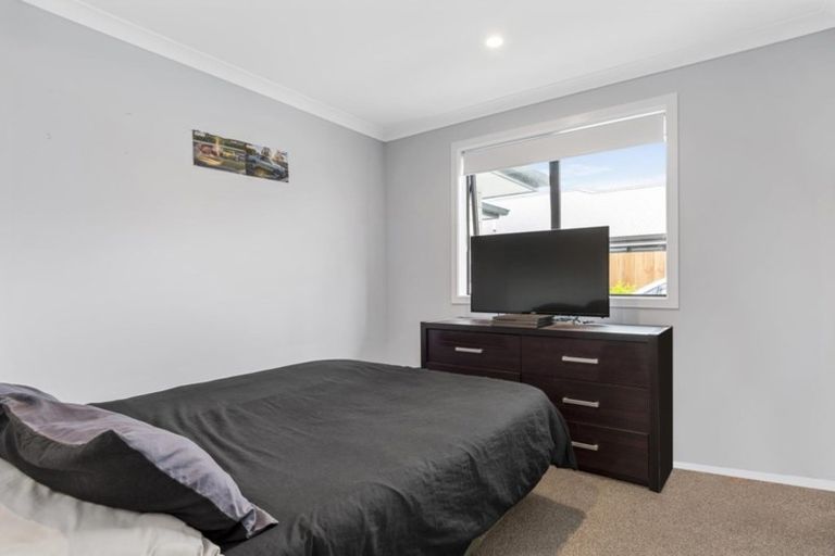 Photo of property in 16 Macloughlin Drive, Te Puke, 3119