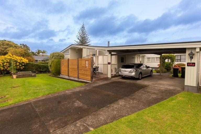 Photo of property in 68 Muir Avenue, Mangere Bridge, Auckland, 2022