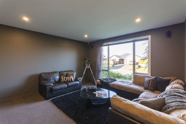 Photo of property in 18 Farthing Drive, Prebbleton, 7604