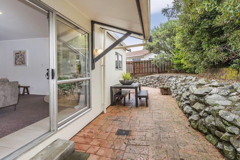 Photo of property in 13 Mallard Grove, Churton Park, Wellington, 6037