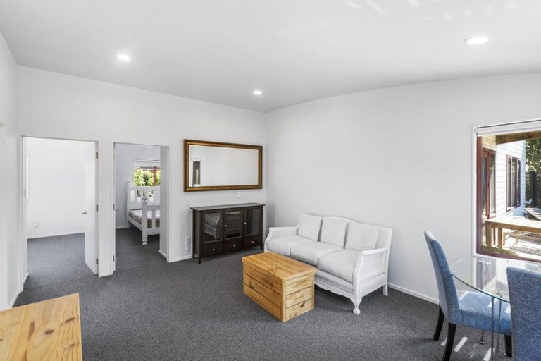 Photo of property in 117 Inwoods Close, Parklands, Christchurch, 8083