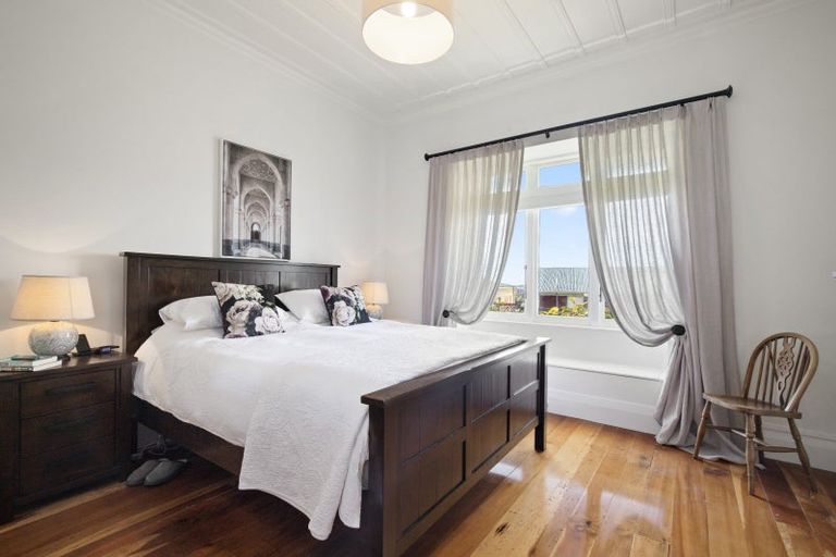 Photo of property in 192 Kitchener Road, Pukekohe, 2120