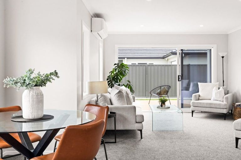 Photo of property in 2/52 Park Road, Greenmeadows, Napier, 4112