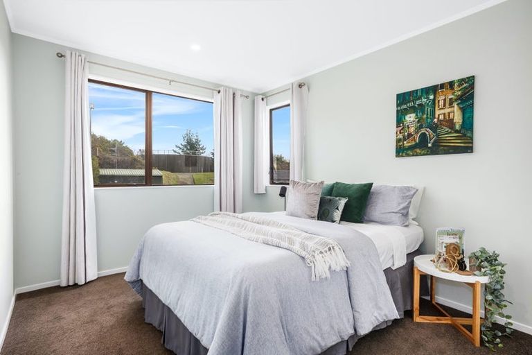 Photo of property in 31 Nassau Avenue, Grenada North, Wellington, 5028