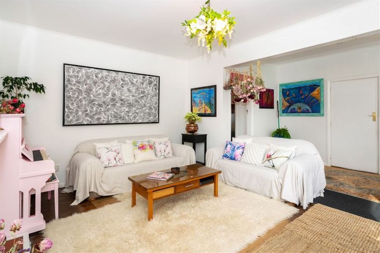 Photo of property in 36 Mowat Street, Springlands, Blenheim, 7201