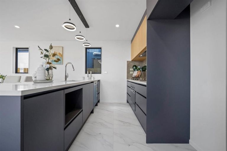 Photo of property in 39 John Gray Street, Papakura, 2110