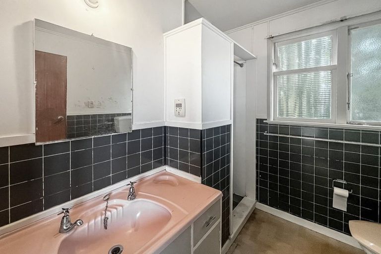 Photo of property in 634 Main Street, Palmerston North, 4414