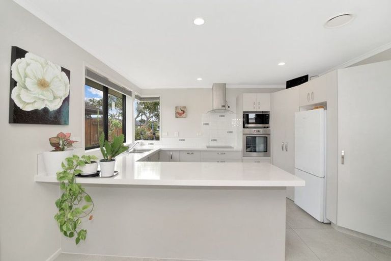 Photo of property in 723 Gloucester Road, Papamoa Beach, Papamoa, 3118