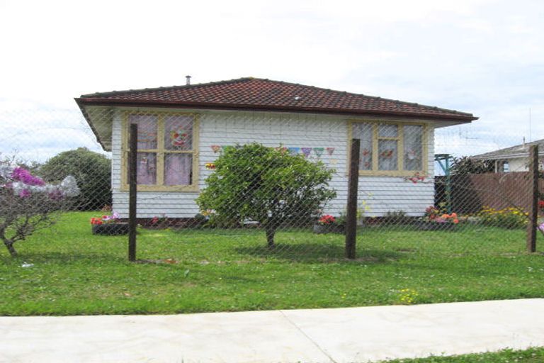 Photo of property in 30 Ilford Crescent, Mangere, Auckland, 2022