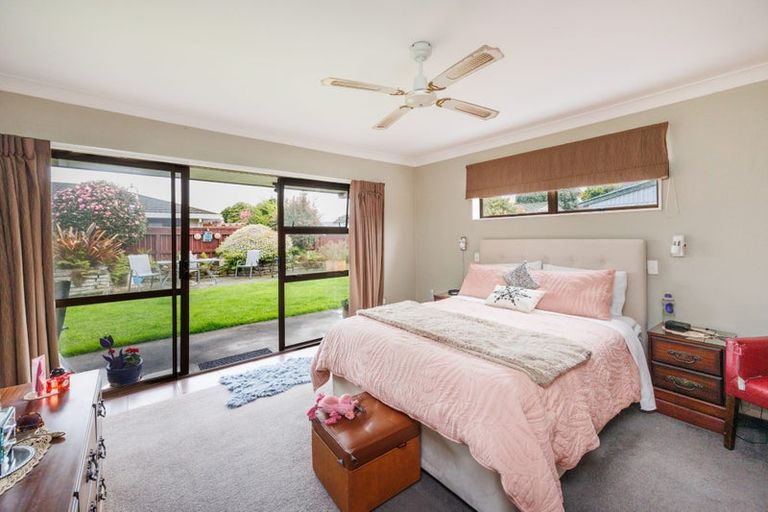 Photo of property in 135 Amberley Avenue, Highbury, Palmerston North, 4412
