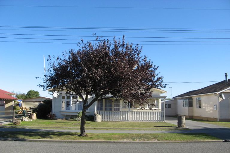 Photo of property in 27 Teviot Street, Oamaru North, Oamaru, 9400