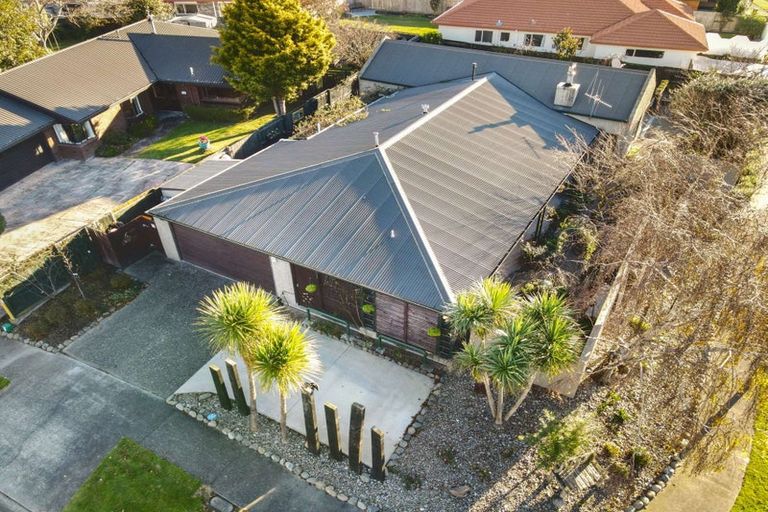 Photo of property in 1 Strachan Way, Highbury, Palmerston North, 4412